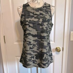 Mudpie camo top